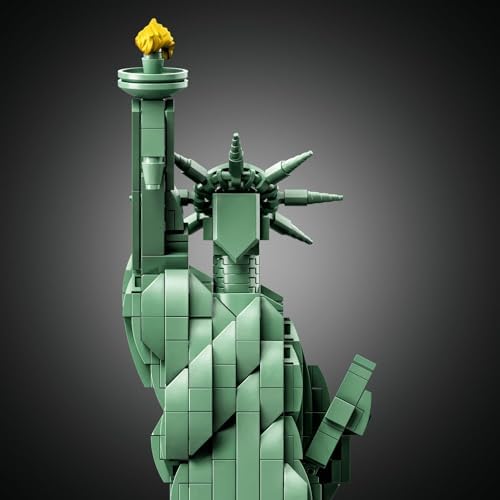 LEGO Architecture Statue of Liberty 21042 Building Set