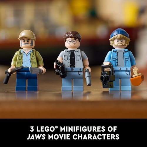 LEGO Ideas Jaws Diorama Kit - 21350