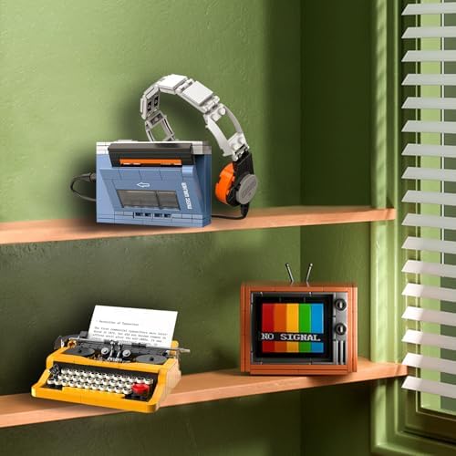Typewriter Walkman TV Building Set 660 Pieces
