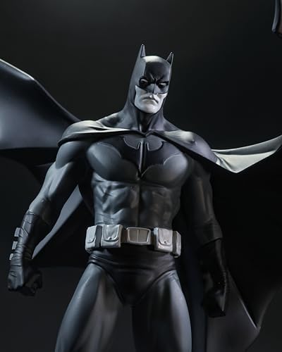 McFarlane Toys DC Direct Batman 110 Scale Statue
