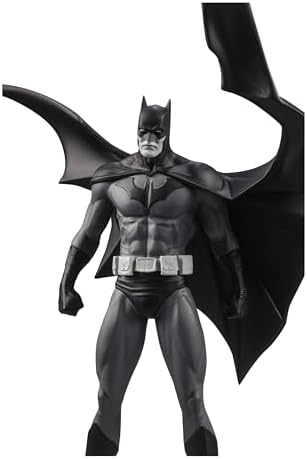 McFarlane Toys DC Direct Batman 110 Scale Statue