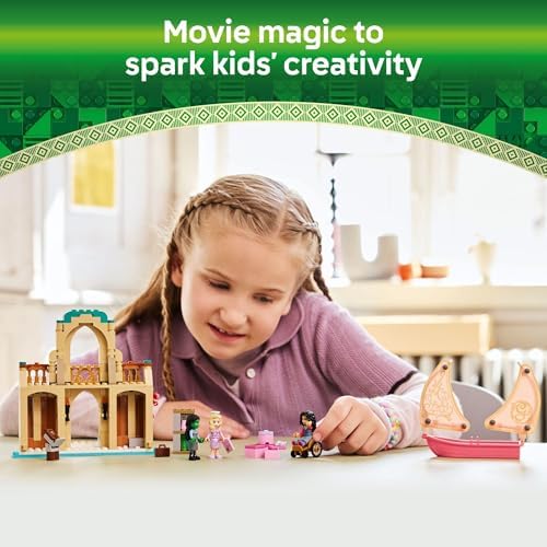 LEGO Wicked Glinda Elphaba Nessarose Shiz University Building Set