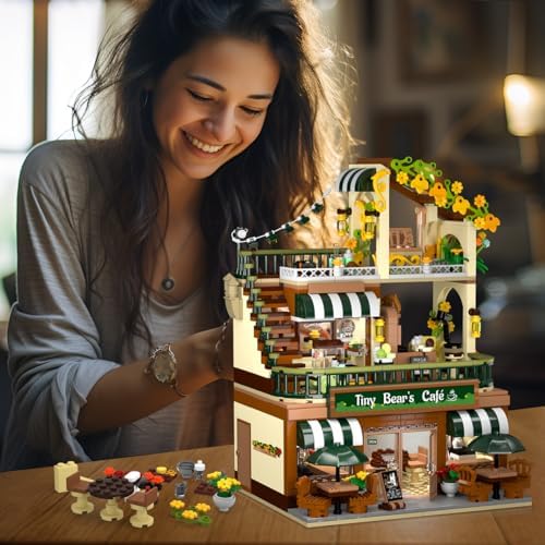 Insoon City Coffee House Building Set with Light