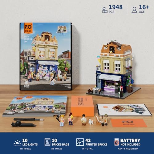 FUNWHOLE Gelato Store Modular Building Set with LED Lights 1948 Pcs
