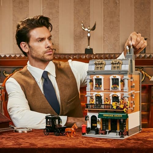 Baker Street 221B Apartment Building Block Set with Sherlock Holmes Minifigures