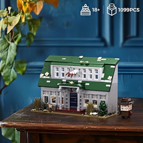 Nightmare House Building Set from Elm Street 1099 Pieces